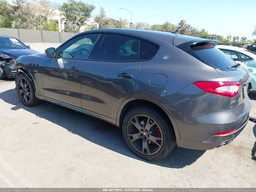 2018 Maserati Levante VIN ZN661XUA7JX279103 IAAI salvage auction — FRONT END, Salvage Title, sold $6,450 on 2026-08-17 (photo 3)