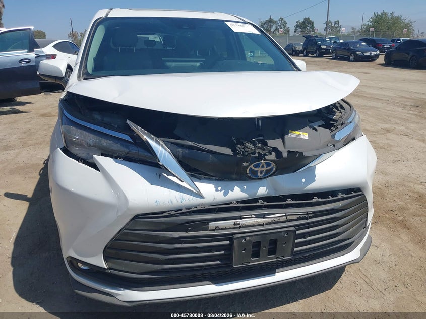 2025 Toyota Sienna VIN 5TDJRKEC0SS236334 IAAI salvage auction — FRONT END, Salvage (California), sold $20,600 on 2026-08-22 (photo 6)