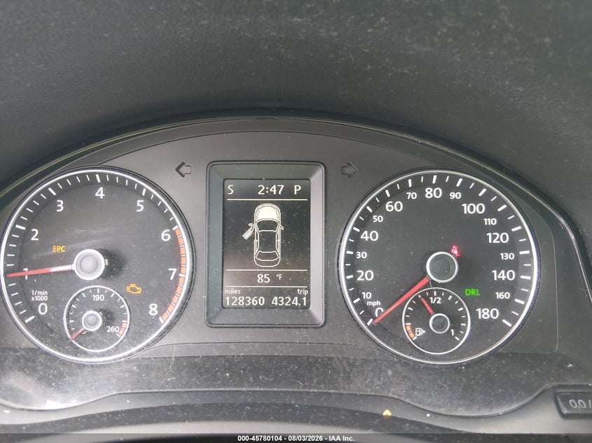 2011 Volkswagen Eos VIN WVWBA7AH0BV001268 IAAI salvage auction — NORMAL WEAR, Clear (Pennsylvania), sold $50 on 2026-08-11 (photo 7)