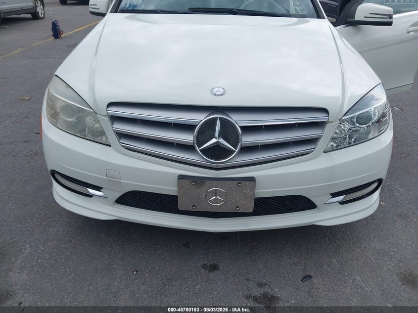 2011 Mercedes-benz C class VIN WDDGF8BBXBR147683 IAAI salvage auction — NORMAL WEAR, Clear (Georgia), sold $1,250 on 2026-08-12 (photo 6)