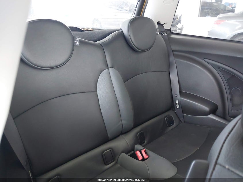 2009 Mini Cooper VIN WMWMF33539TW73673 IAAI salvage auction — MECHANICAL, Clear (Florida), sold $350 on 2026-08-12 (photo 8)