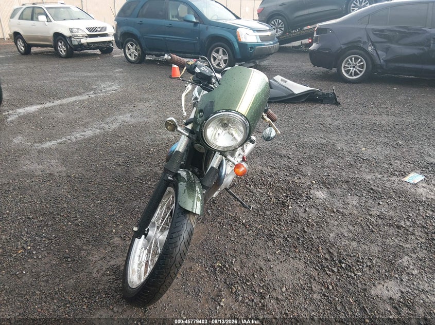 2016 Triumph motorcycle Thruxton VIN SMT920K10GT733621 IAAI salvage auction — SIDE, Salvage (Nevada), sold $650 on 2026-09-23 (photo 5)