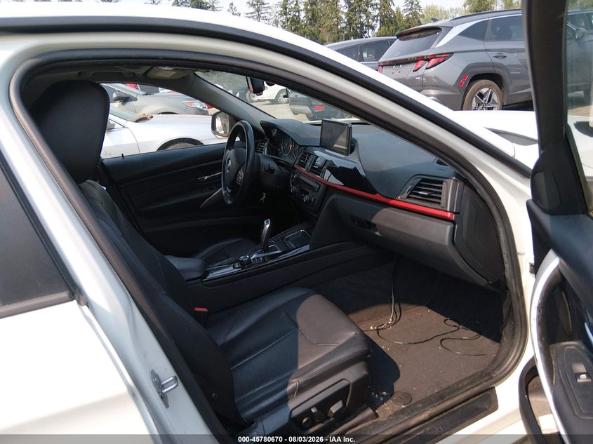 2013 BMW 3er VIN WBA3B5C59DF593580 IAAI salvage auction — FRONT END, Bill Of Sale (Washington), sold $1,700 on 2026-08-19 (photo 5)