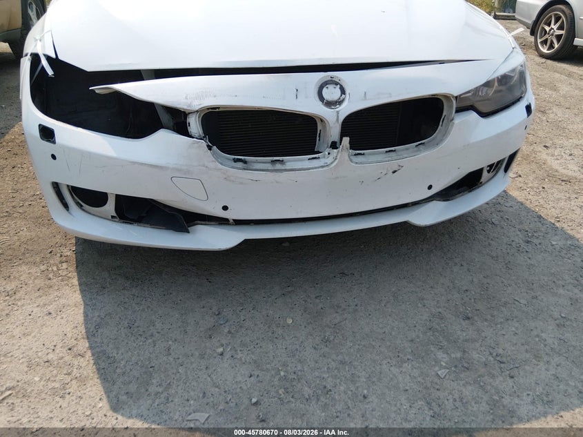 2013 BMW 3er VIN WBA3B5C59DF593580 IAAI salvage auction — FRONT END, Bill Of Sale (Washington), sold $1,700 on 2026-08-19 (photo 6)