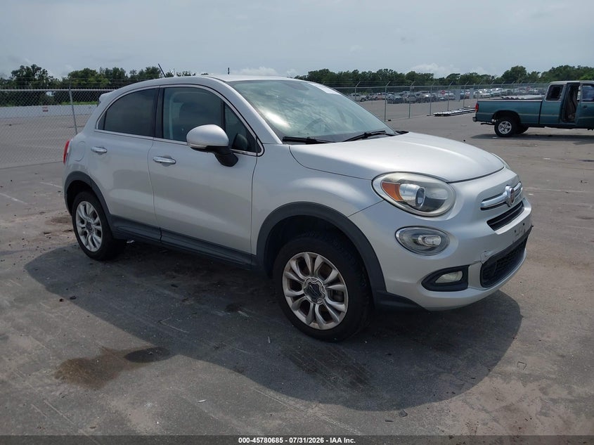 2016 Fiat 500x VIN ZFBCFYDT7GP388931 IAAI salvage auction — NORMAL WEAR, Clear (Florida), sold $425 on 2026-08-17 (photo 1)