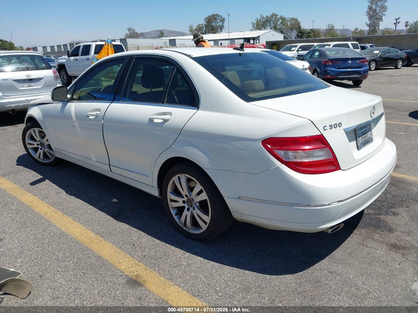 2008 Mercedes-benz C class VIN WDDGF54X28F114291 IAAI salvage auction — NORMAL WEAR, Clear - Dealer Only (California), sold $300 on 2026-08-11 (photo 3)