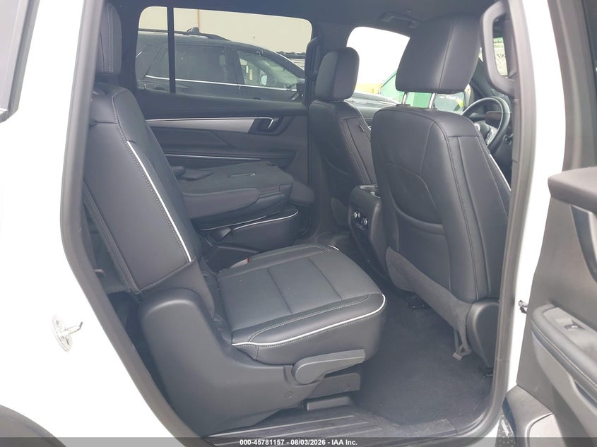 2025 Buick Enclave VIN 5GAERARS2SJ172261 IAAI salvage auction — FRONT & REAR, Enterprise Vehicles Clear Only (Louisiana), sold $17,275 on 2026-08-27 (photo 8)