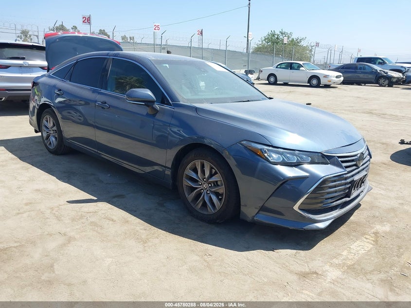 2022 Toyota Avalon VIN 4T1JZ1FB7NU087349 — IAAI salvage auction photo