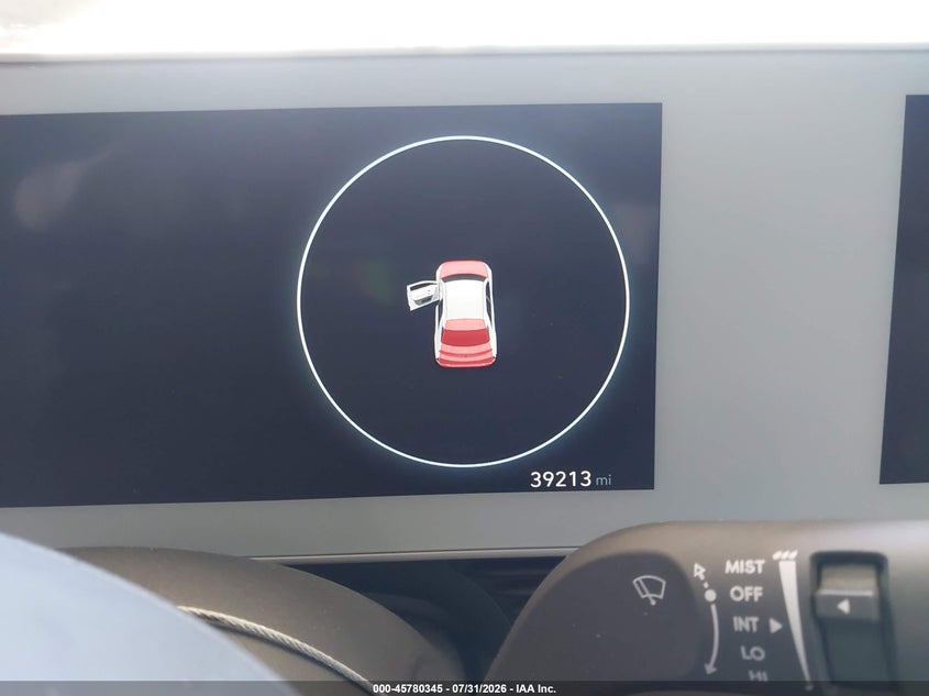 2022 Hyundai Ioniq 5 VIN KM8KNDAF8NU103652 IAAI salvage auction — FRONT & REAR, Salvage Title, sold $9,400 on 2026-08-14 (photo 7)