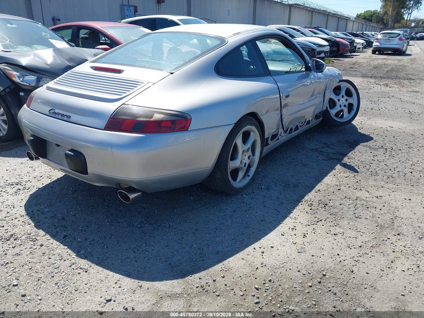 2000 Porsche 911 VIN WP0AA2992YS620900 IAAI salvage auction — RIGHT SIDE, Salvage Certificate (California), sold $4,550 on 2026-09-16 (photo 4)