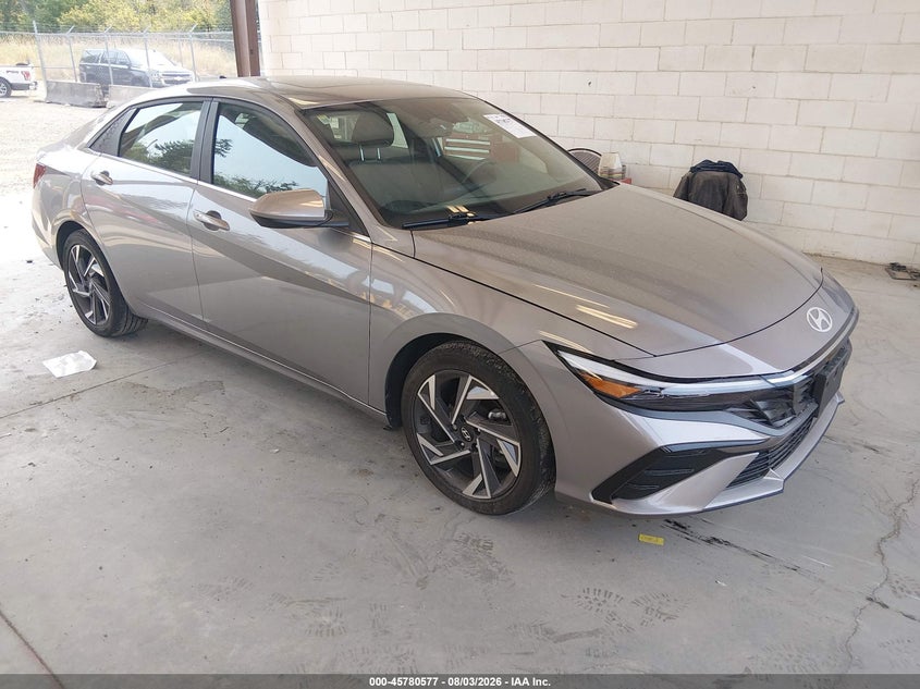 2024 Hyundai Elantra VIN KMHLS4DG7RU646630 — IAAI salvage auction photo