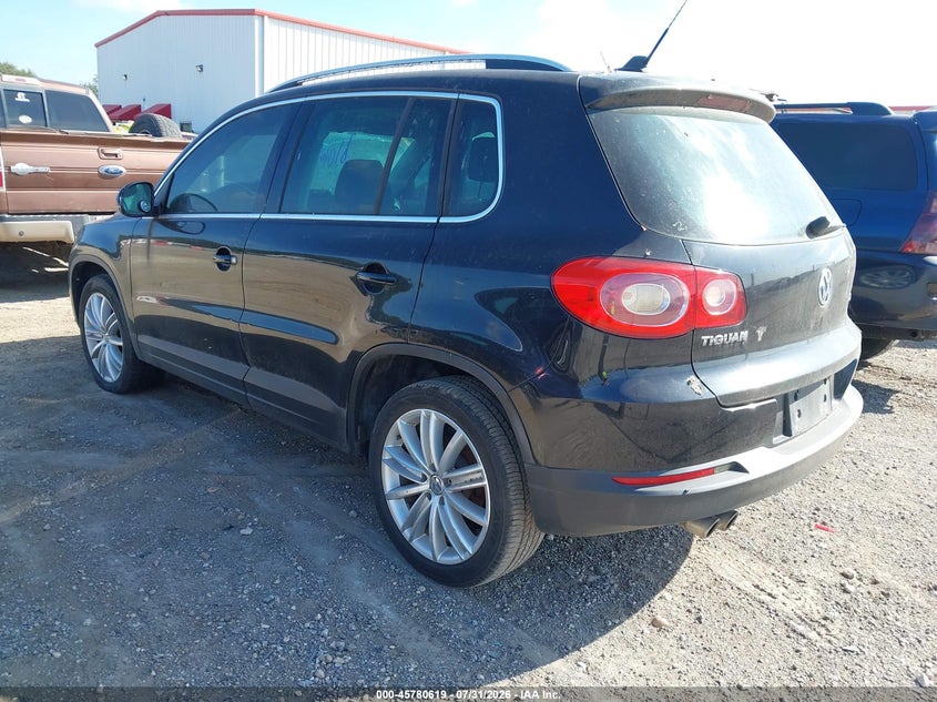 2009 Volkswagen Tiguan VIN WVGAV75NX9W526533 IAAI salvage auction — NORMAL WEAR, Original (Texas), sold $350 on 2026-08-11 (photo 3)