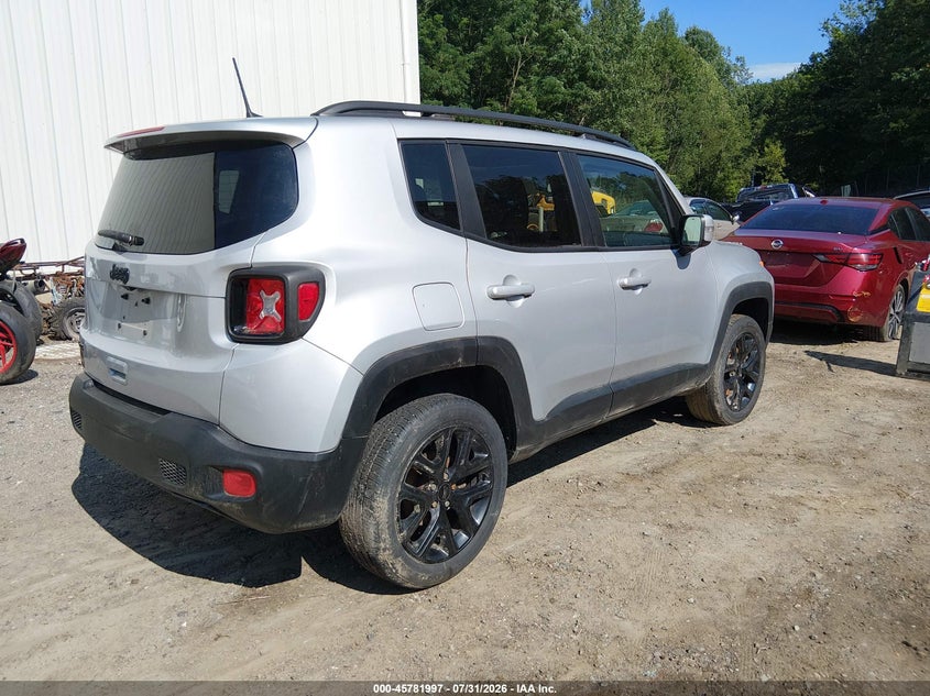 2018 Jeep Renegade VIN ZACCJBBB8JPJ55117 IAAI salvage auction — NORMAL WEAR, Original (Vermont), sold $875 on 2026-08-28 (photo 4)