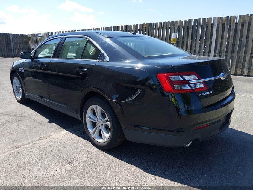 2018 Ford Taurus VIN 1FAHP2D80JG141286 IAAI salvage auction — NORMAL WEAR, SF97 (Virginia), sold $11,950 on 2026-08-19 (photo 3)