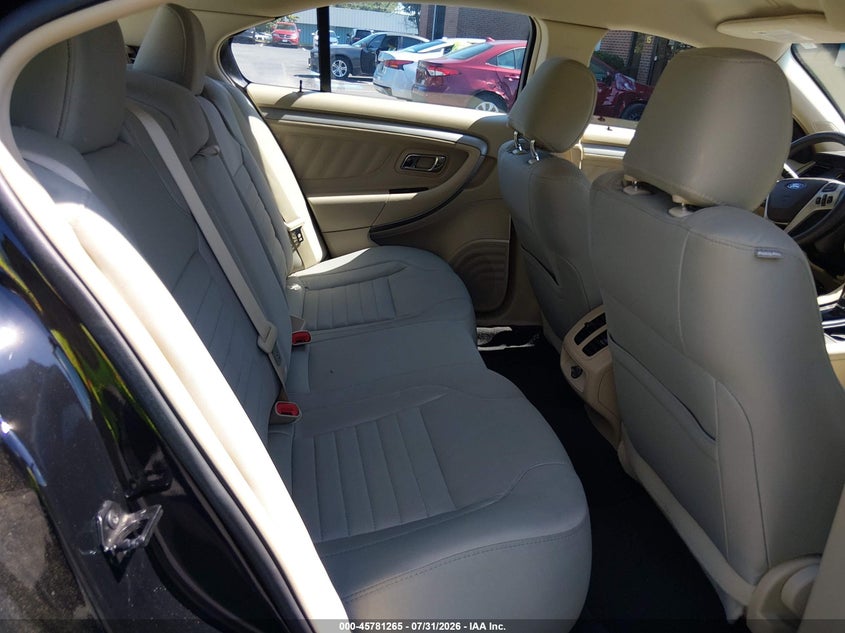 2018 Ford Taurus VIN 1FAHP2D80JG141286 IAAI salvage auction — NORMAL WEAR, SF97 (Virginia), sold $11,950 on 2026-08-19 (photo 8)