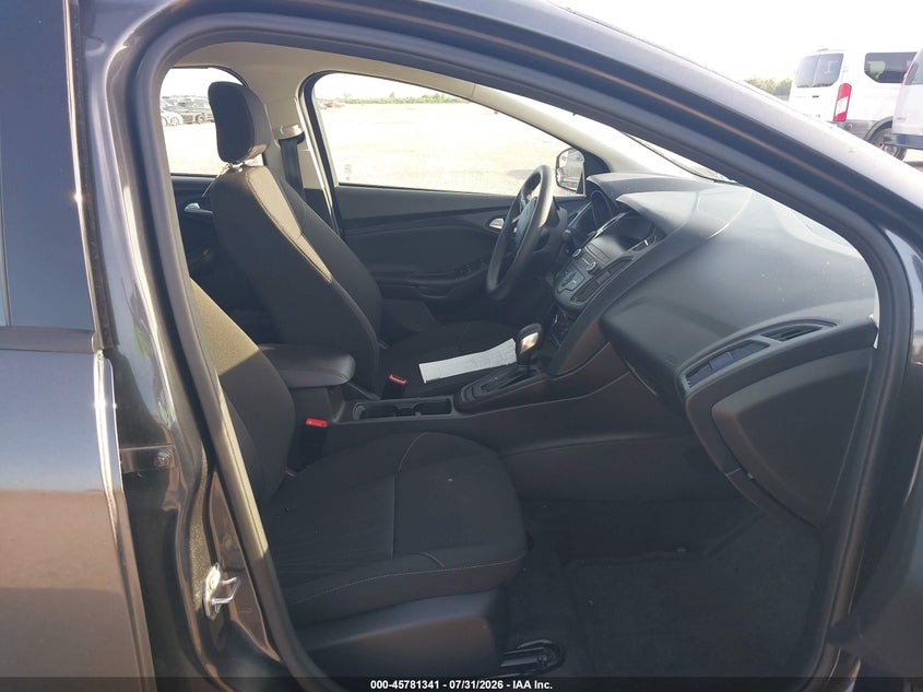 2018 Ford Focus VIN 1FADP3F25JL317172 IAAI salvage auction — NORMAL WEAR, Sf97 (Texas), sold $8,000 on 2026-09-01 (photo 5)