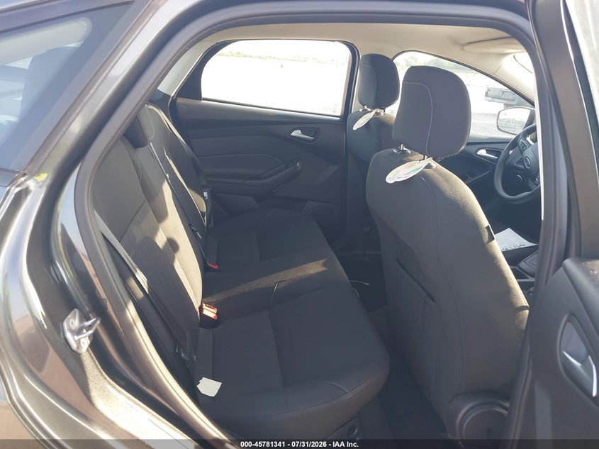 2018 Ford Focus VIN 1FADP3F25JL317172 IAAI salvage auction — NORMAL WEAR, Sf97 (Texas), sold $8,000 on 2026-09-01 (photo 8)