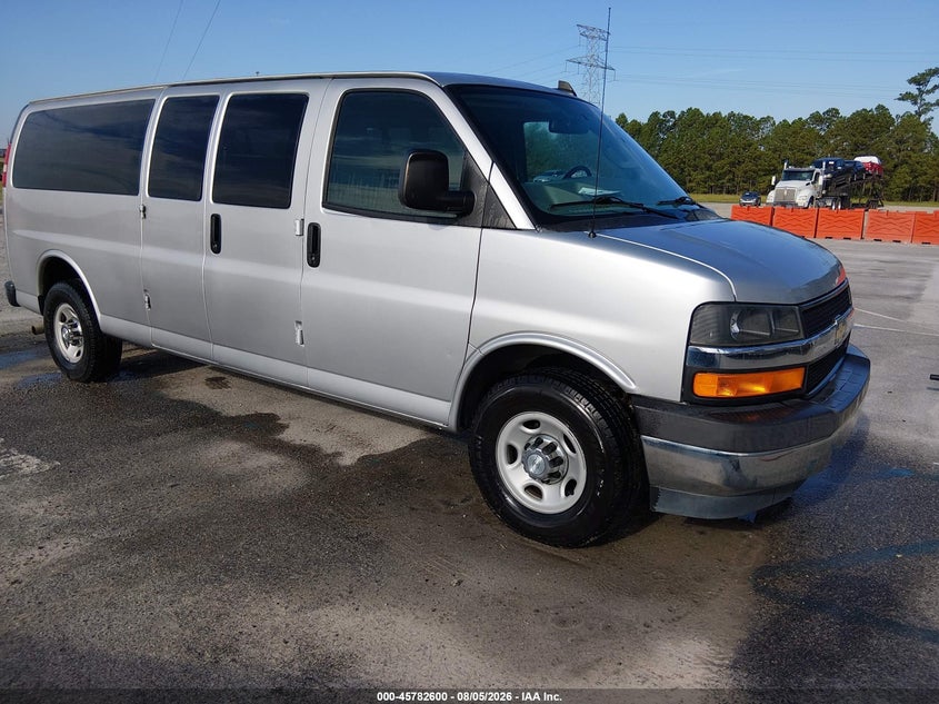 2017 Chevrolet Express 3500 VIN 1GAZGPFFXH1264574 — IAAI salvage auction photo
