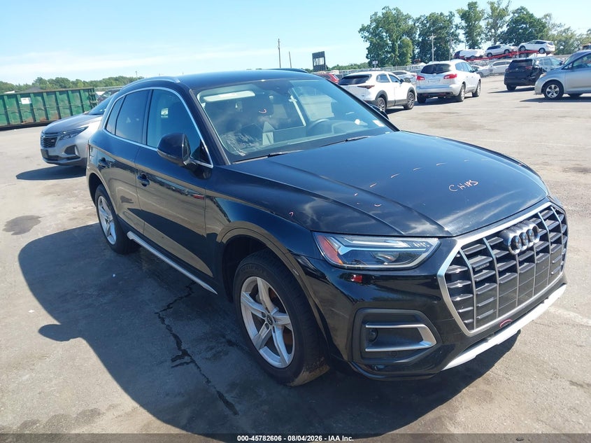 2021 Audi Q5 VIN WA1AAAFY4M2002861 — IAAI salvage auction photo