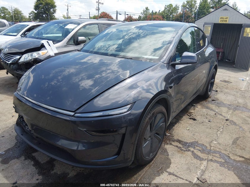 2026 Tesla Model y VIN 7SAYGDED9TA437485 IAAI salvage auction — RIGHT FRONT, Salvage (North Carolina), sold $23,550 on 2026-09-14 (photo 2)