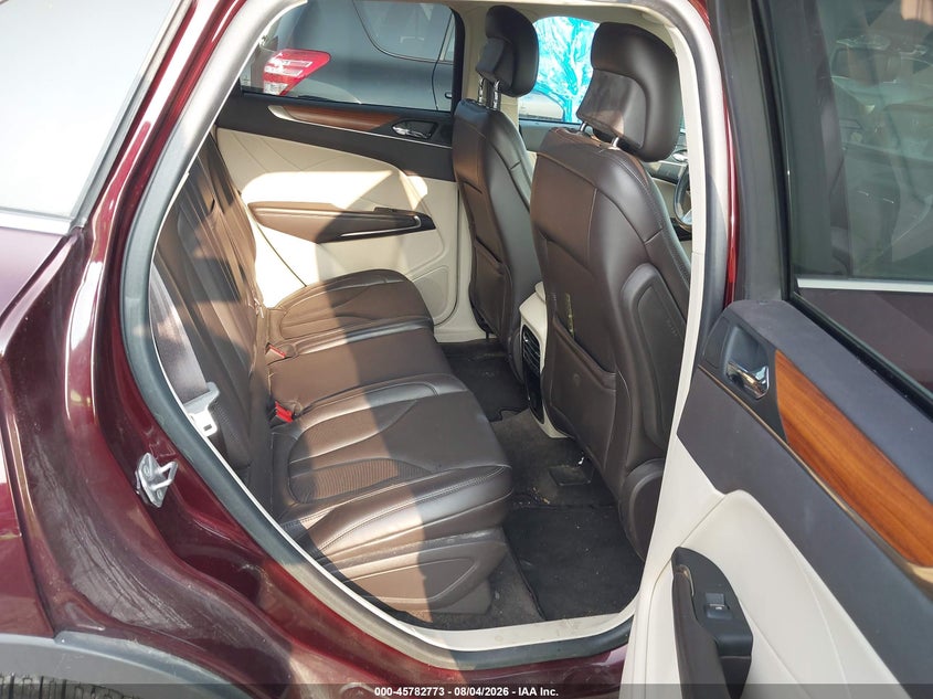 2017 Lincoln Mkc VIN 5LMCJ2C92HUL69603 IAAI salvage auction — FRONT END, Salvage Title, sold $3,000 on 2026-09-06 (photo 8)
