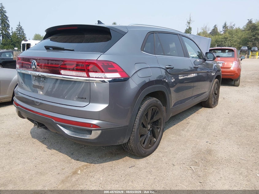 2025 Volkswagen Atlas cross sport VIN 1V2KE2CA5SC228229 IAAI salvage auction — FRONT END, Salvage Title, sold $13,200 on 2026-08-10 (photo 4)