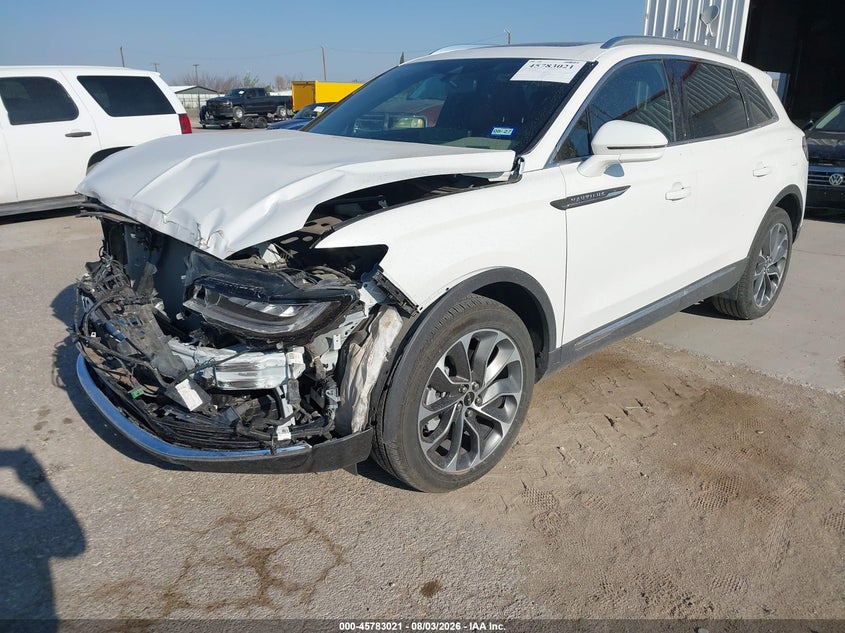 2023 Lincoln Nautilus VIN 2LMPJ8K91PBL19745 IAAI salvage auction — FRONT END, Salvage (Texas), sold $9,000 on 2026-09-03 (photo 2)
