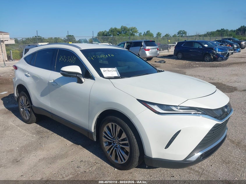 2022 Toyota Venza VIN JTEAAAAH5NJ087676 — IAAI salvage auction photo