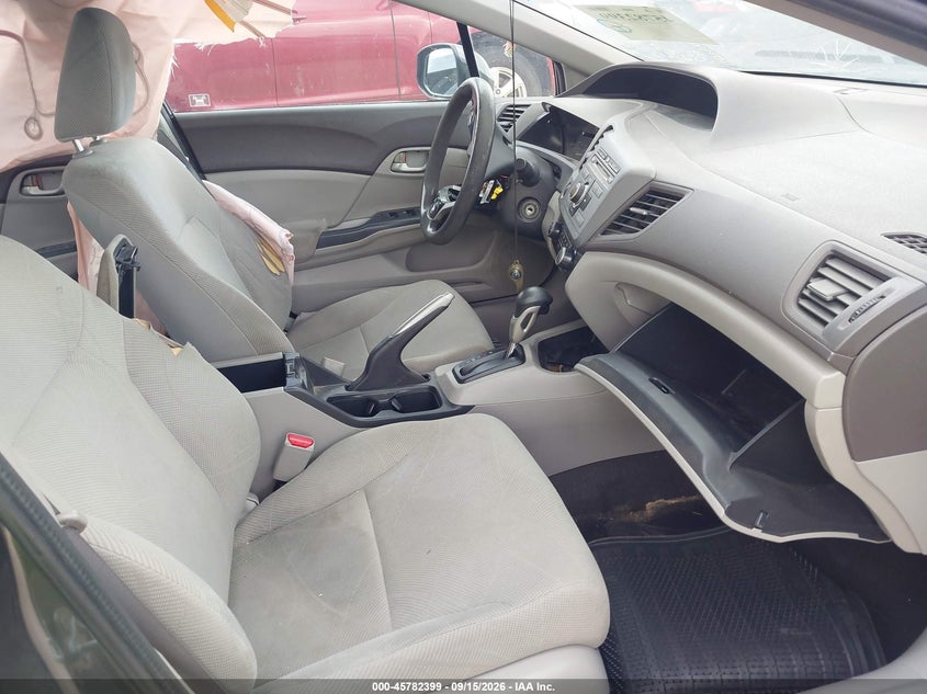 2012 Honda Civic VIN 2HGFB2F51CH611806 IAAI salvage auction — SIDE, Wait Title, sold $375 on 2026-09-28 (photo 5)