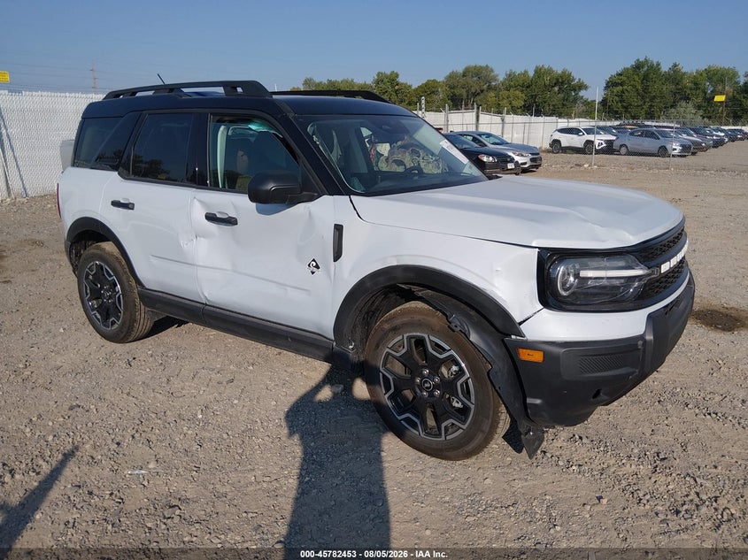 2026 Ford Bronco sport VIN 3FMCR9CN9TRE63043 — IAAI salvage auction photo