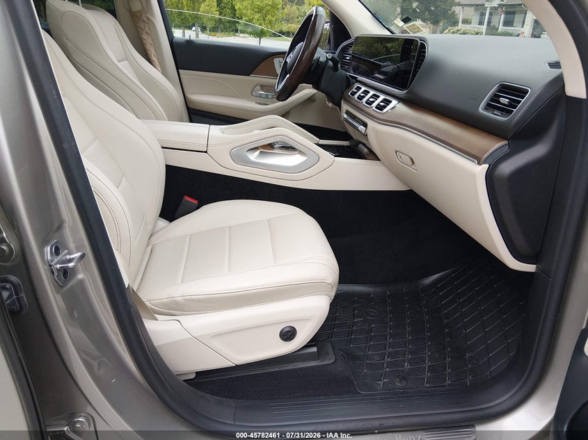 2022 Mercedes-benz Gle VIN 4JGFB4KBXNA807827 IAAI salvage auction — NORMAL WEAR, Salvage Title, sold $26,250 on 2026-09-03 (photo 5)