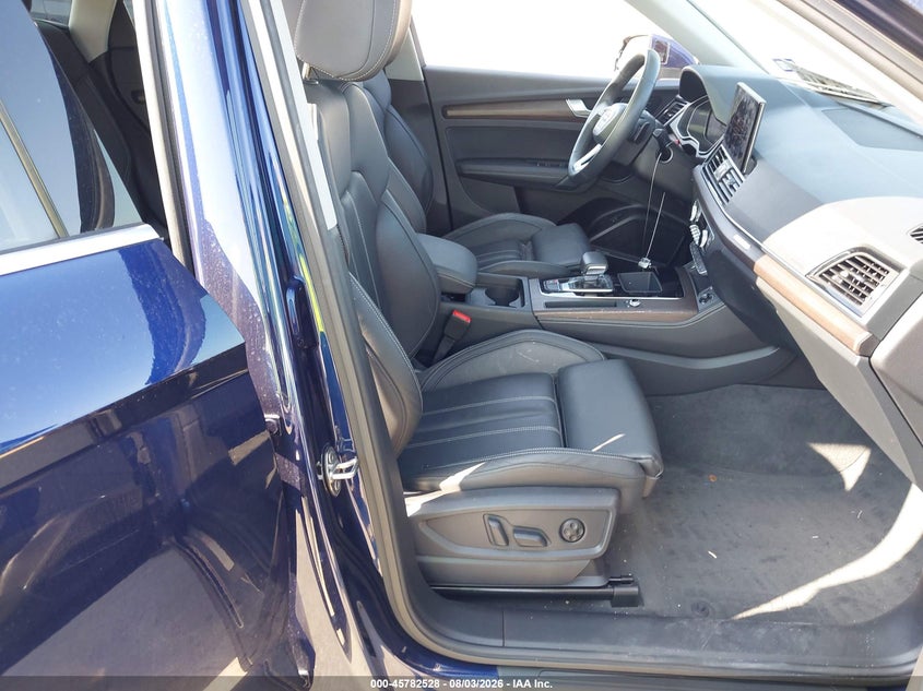 2023 Audi Q5 VIN WA1EAAFY0P2073190 IAAI salvage auction — FRONT END, Original (Texas), sold $15,900 on 2026-09-04 (photo 5)