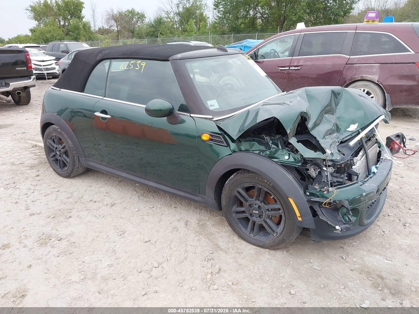 2013 Mini Convertible VIN WMWZN3C50DT135367 IAAI salvage auction — RIGHT FRONT, Clear (Wisconsin), sold $475 on 2026-08-13 (photo 1)