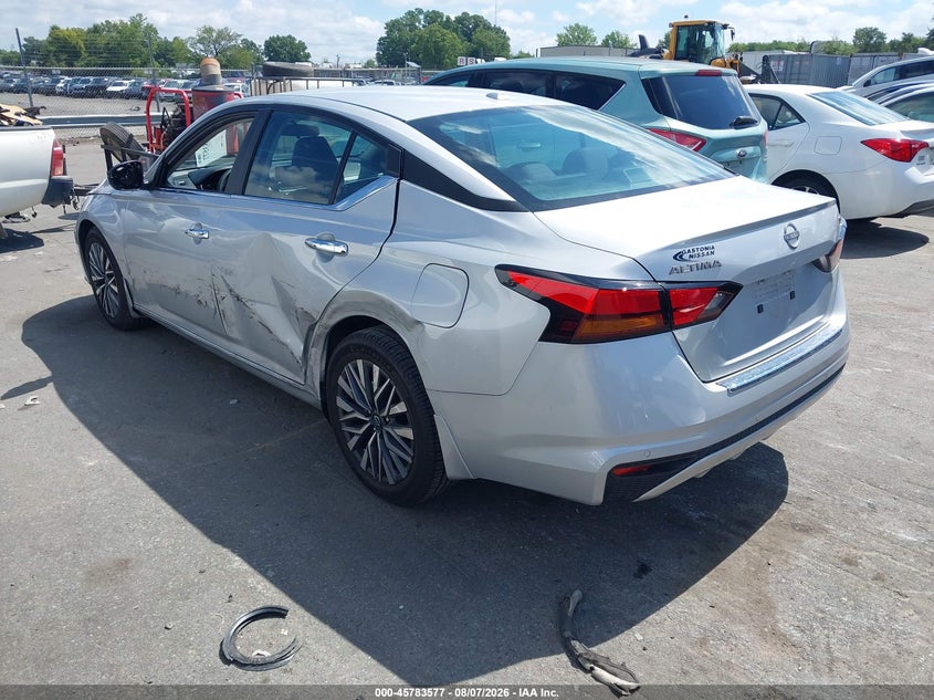 2023 Nissan Altima VIN 1N4BL4DV4PN405214 IAAI salvage auction — LEFT SIDE, Salvage Title, sold $7,700 on 2026-08-24 (photo 3)