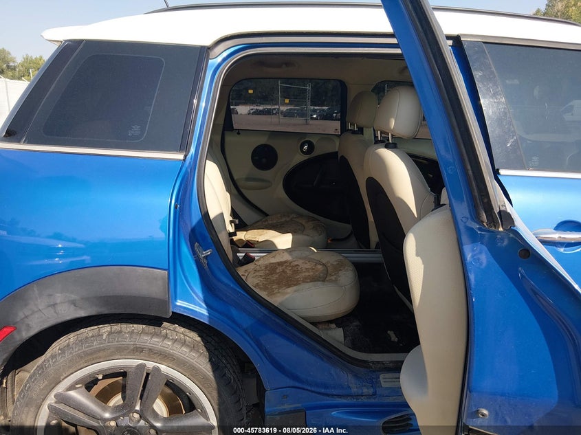 2011 Mini Cooper VIN WMWZC5C58BWL54526 IAAI salvage auction — NORMAL WEAR, Clear (Montana), sold $1,150 on 2026-08-12 (photo 8)
