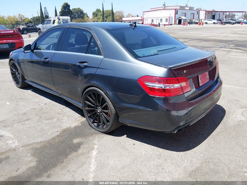 2012 Mercedes-benz E-klasse amg VIN WDDHF7EB5CA524835 IAAI salvage auction — NORMAL WEAR, Salvage Title, sold $1,700 on 2026-08-13 (photo 3)