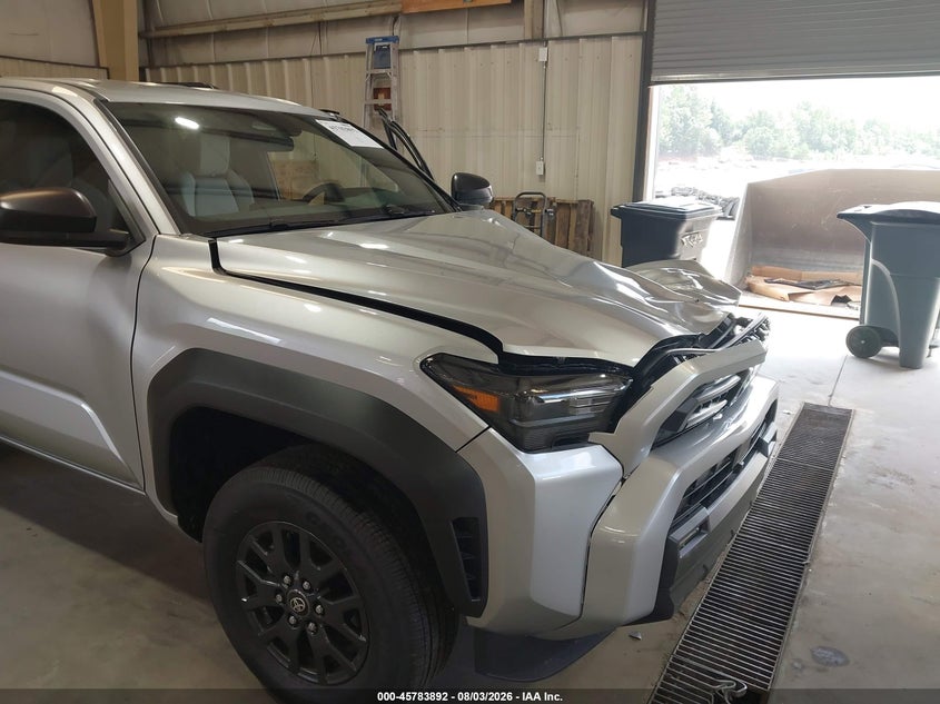 2026 Toyota 4Runner VIN JTEVA5AR2T5014286 IAAI salvage auction — Front End, Salvage (North Carolina), sold $24,000 on 2026-09-24 (photo 6)