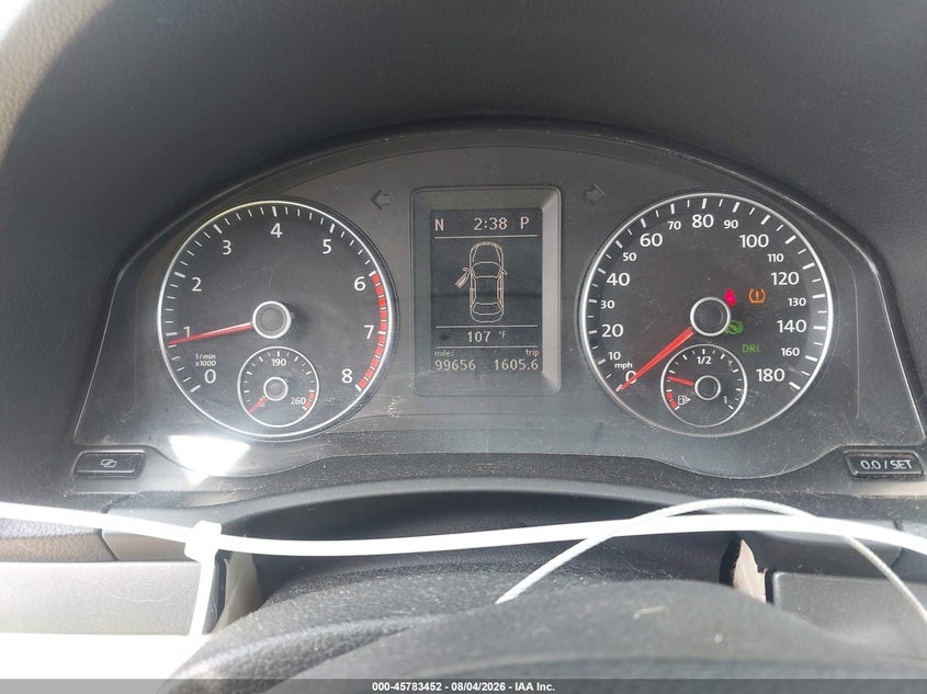 2010 Volkswagen Eos VIN WVWBA7AHXAV009070 IAAI salvage auction — RIGHT SIDE, Salvage (Texas), sold $1,400 on 2026-08-18 (photo 7)