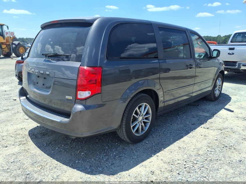 2016 Dodge Grand caravan VIN 2C4RDGBG8GR349597 IAAI salvage auction — NORMAL WEAR, SF97 (North Carolina), sold $6,100 on 2026-09-09 (photo 4)