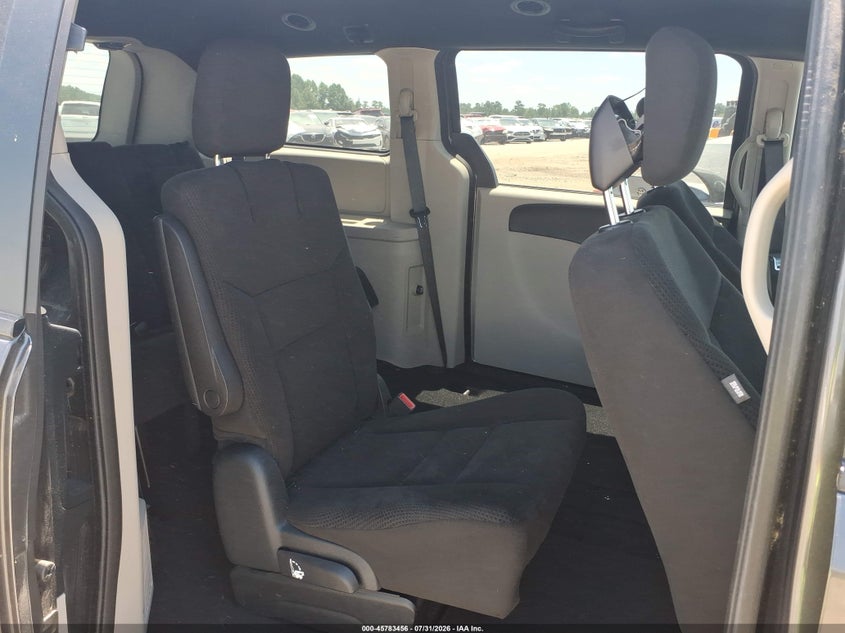 2016 Dodge Grand caravan VIN 2C4RDGBG8GR349597 IAAI salvage auction — NORMAL WEAR, SF97 (North Carolina), sold $6,100 on 2026-09-09 (photo 8)