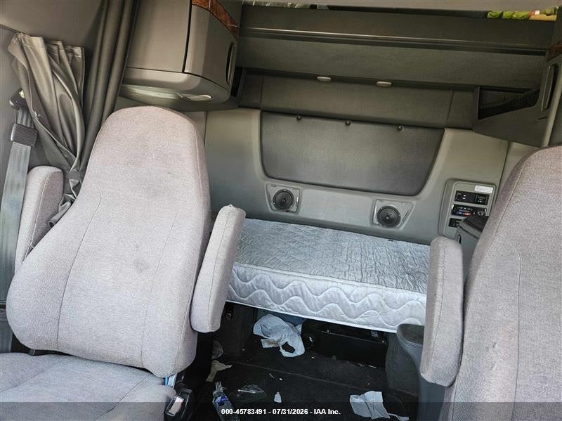 2020 International Lt VIN 3HSDZAPR5LN851229 IAAI salvage auction — REPOSSESSION, Clear (Texas), sold $22,000 on 2026-08-05 (photo 7)