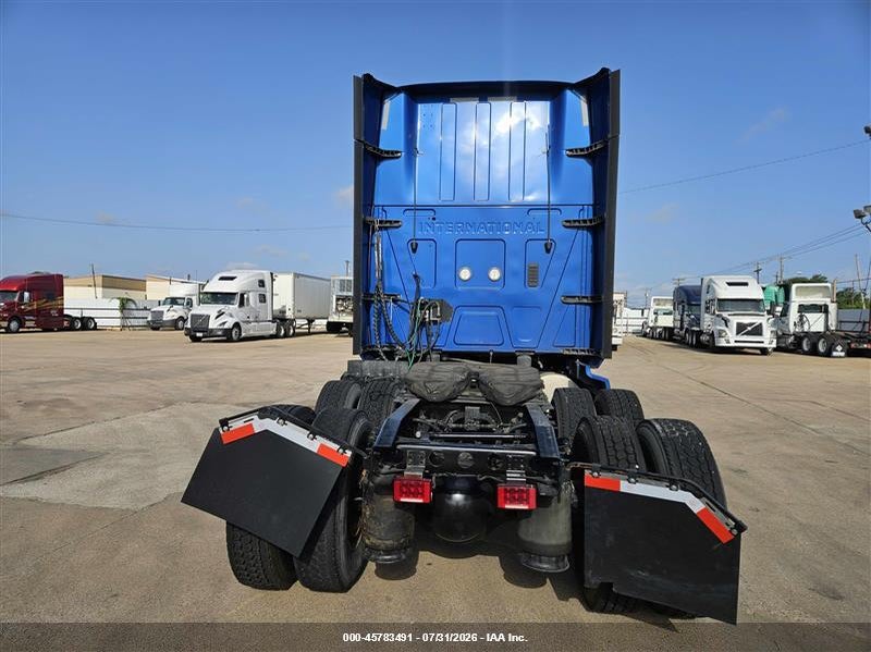 2020 International Lt VIN 3HSDZAPR5LN851229 IAAI salvage auction — REPOSSESSION, Clear (Texas), sold $22,000 on 2026-08-05 (photo 8)