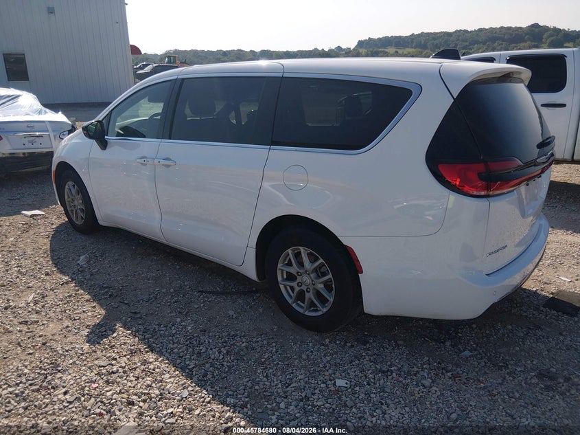 2026 Chrysler Pacifica VIN 2C4RC1BG6TR209672 IAAI salvage auction — REAR END, Salvage Title, sold $8,200 on 2026-08-19 (photo 3)