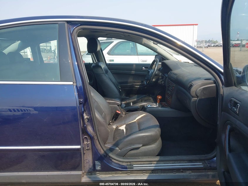 2003 Volkswagen Passat VIN WVWTH63B03P391006 IAAI salvage auction — FRONT END, Bill Of Sale (Washington), sold $275 on 2026-08-18 (photo 5)