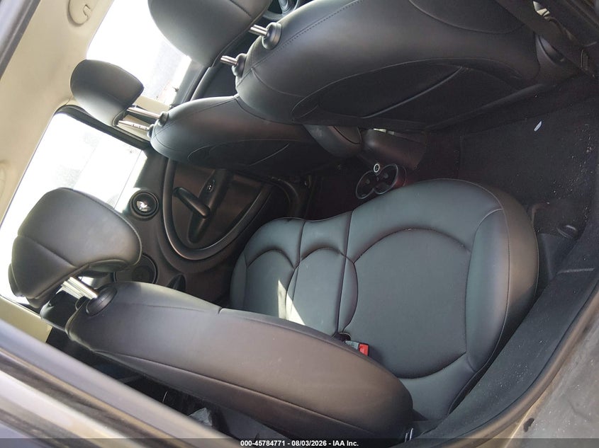 2014 Mini Countryman VIN WMWZC3C5XEWP27087 IAAI salvage auction — NORMAL WEAR, Salvage Title, sold $275 on 2026-08-17 (photo 8)