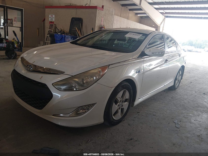 2012 Hyundai VIN KMHEC4A42CA047837 IAAI salvage auction — LEFT REAR, Clear (Tennessee), sold $900 on 2026-08-21 (photo 2)