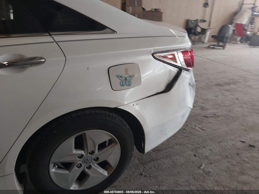2012 Hyundai VIN KMHEC4A42CA047837 IAAI salvage auction — LEFT REAR, Clear (Tennessee), sold $900 on 2026-08-21 (photo 6)