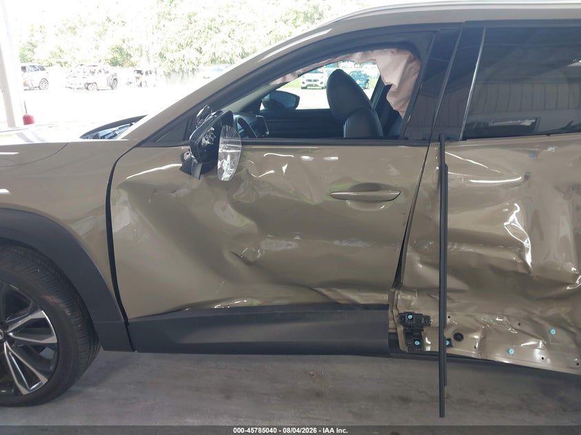 2024 Mazda Cx-50 VIN 7MMVABDY7RN230102 IAAI salvage auction — LEFT SIDE, Wait Title, sold $8,700 on 2026-09-09 (photo 6)