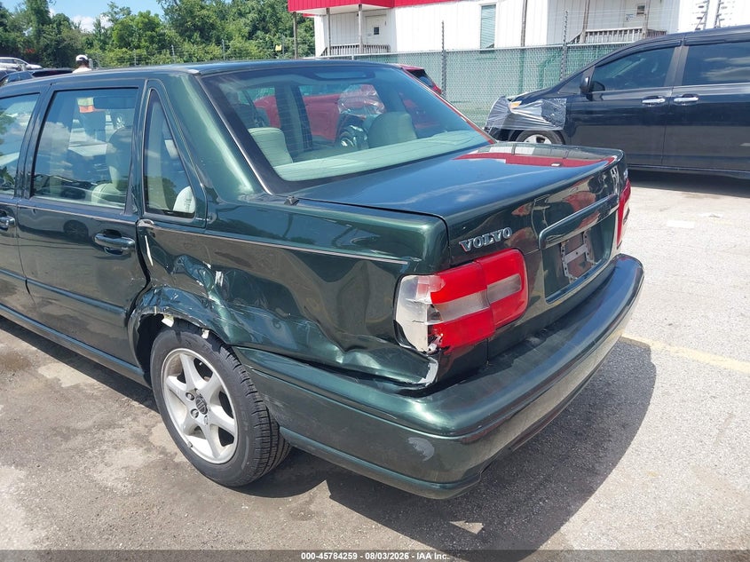1998 Volvo S70 VIN YV1LS5675W3525047 IAAI salvage auction — SIDE, Salvage - Greater Than 75% (Maryland), sold $250 on 2026-08-20 (photo 6)
