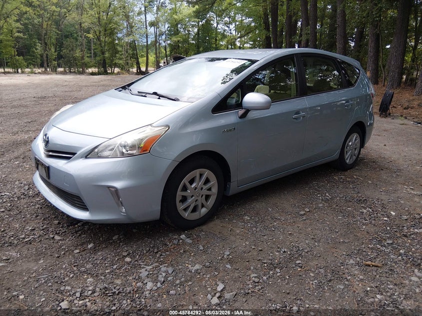 2013 Toyota Prius v VIN JTDZN3EU2D3200596 IAAI salvage auction — REAR END, Clear (Virginia), sold $8,700 on 2026-08-11 (photo 2)
